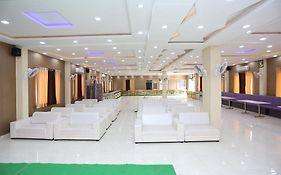 Hotel O Vandana