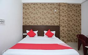 Hotel O Vandana
